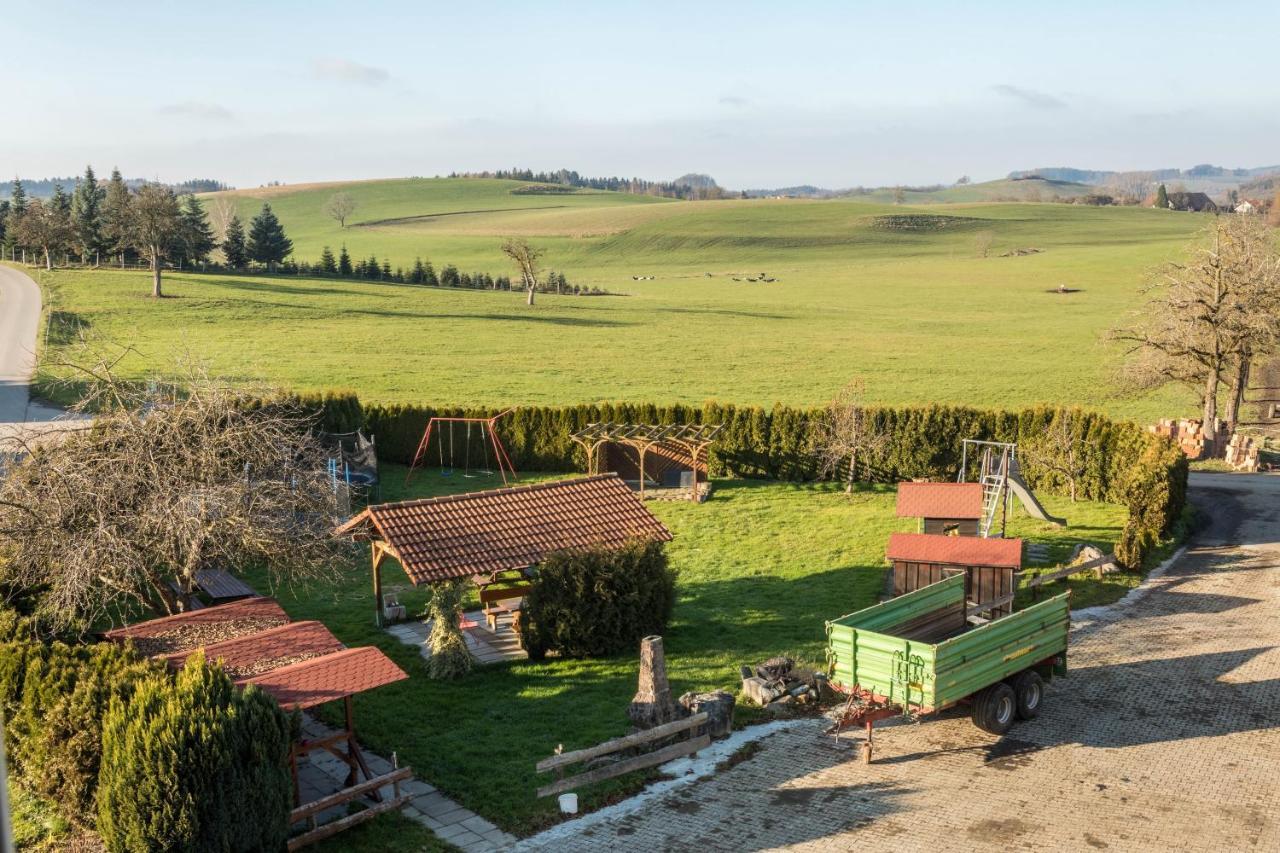 Ferienhof Sauter Friedrichshafen Neukirch  Exterior foto
